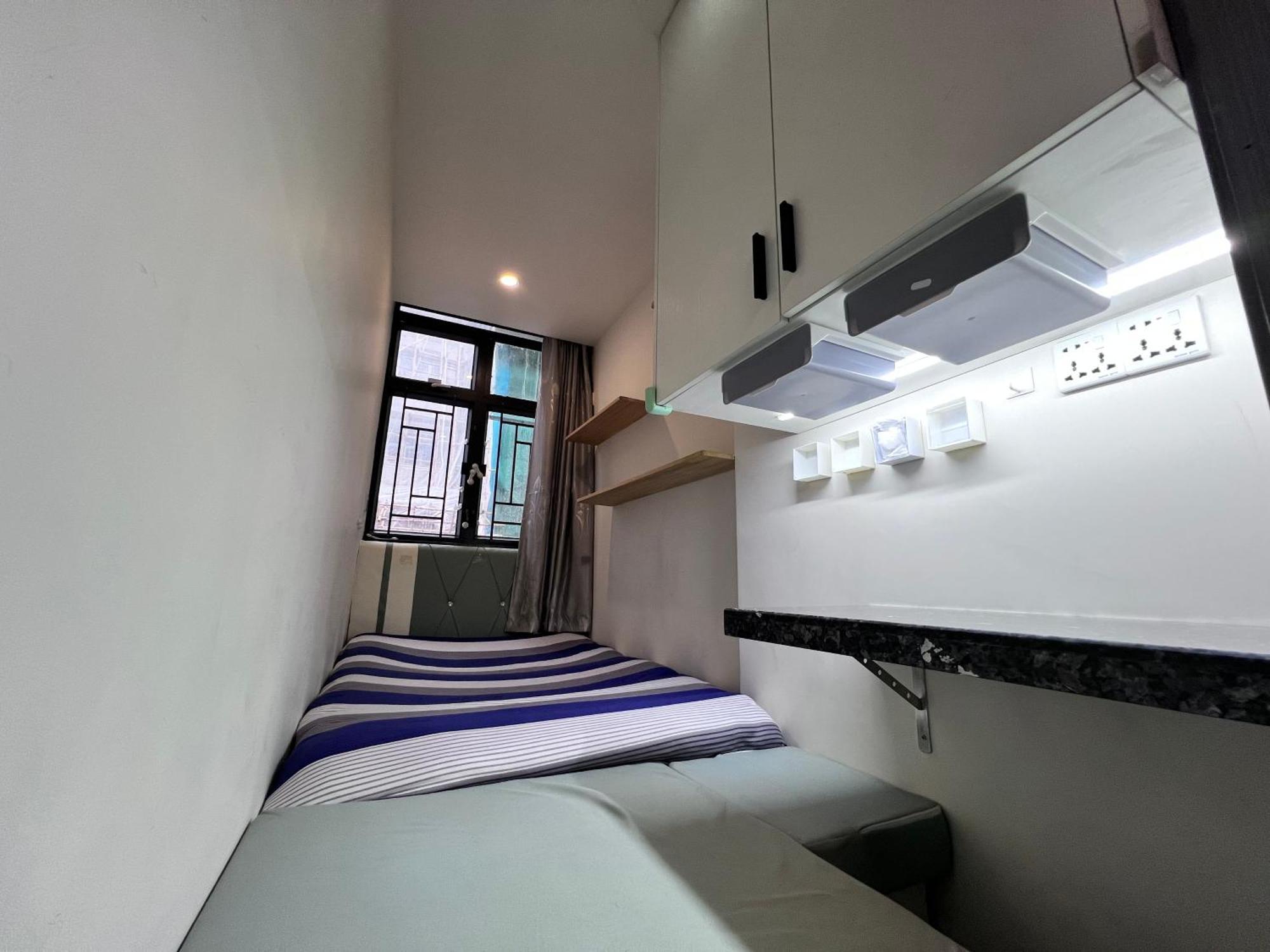 Sleep Cubee Hostel Hong Kong Exterior photo